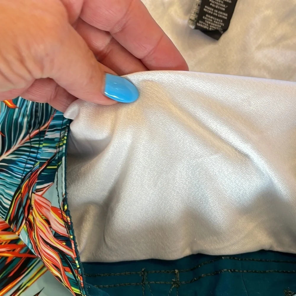 OP Ocean Pacific men’s swim trunks SURF TROPIC print with color block leg Med